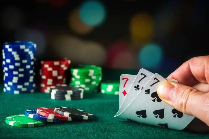 Bài tố ba lá còn gọi là Poker ba lá